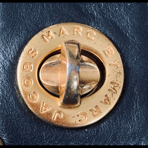 Marc Jacobs bag turn lock black leather gold stud - Picture 5 of 6